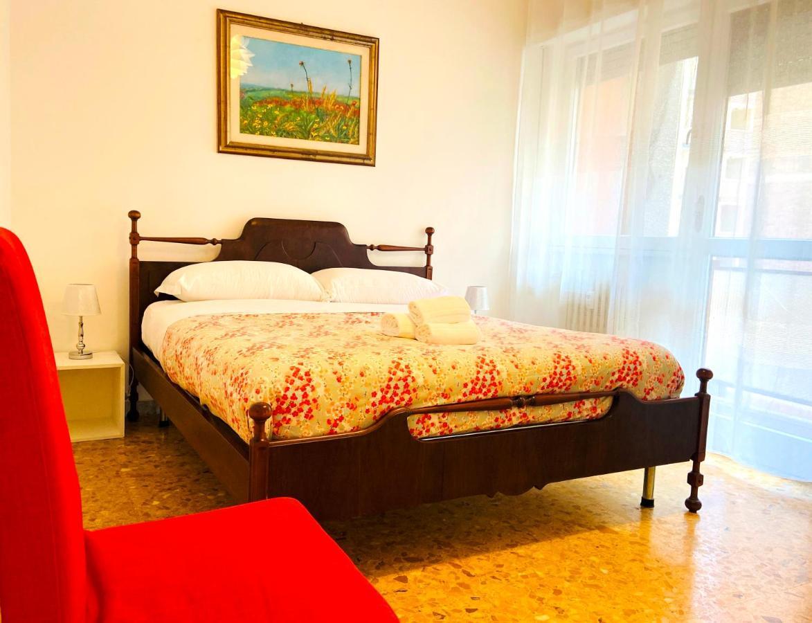 Trastevere For You... 3 Bedrooms Apartment Rome Exterior photo