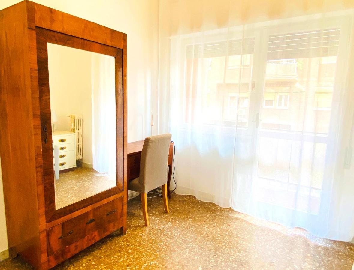 Trastevere For You... 3 Bedrooms Apartment Rome Exterior photo